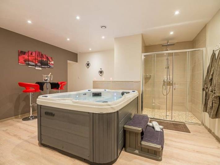 Chambre d’hôte pour 2 personnes, avec jacuzzi en Corrèze - 2