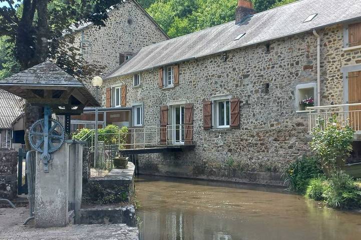 Location de vacances pour 6 personnes dans Saint-Jean-sur-Mayenne