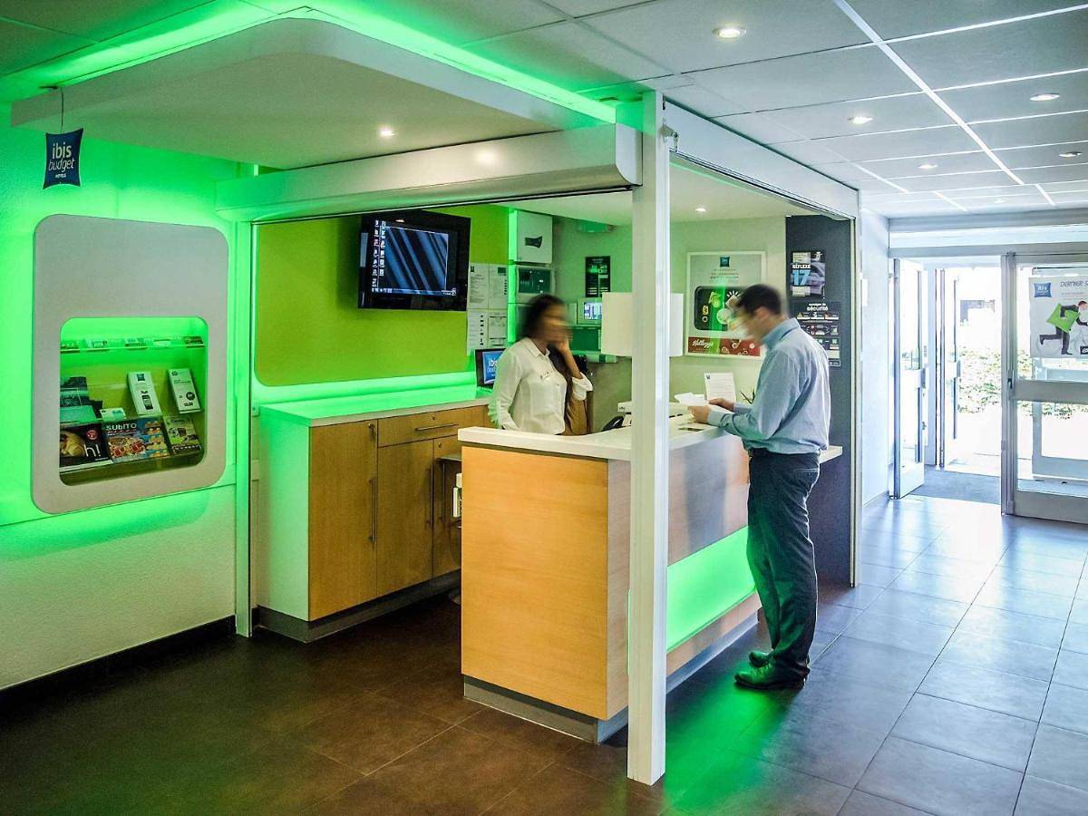 Ibis budget Aeroport le Bourget Garonor in Le Blanc-Mesnil, Seine-Saint-Denis