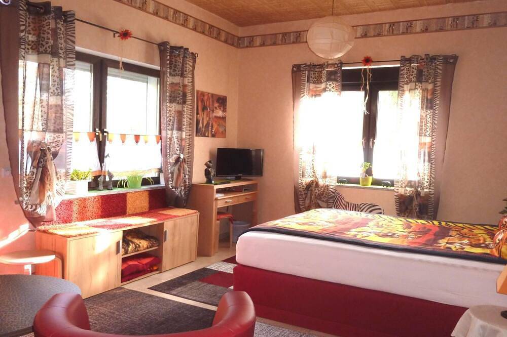 Ganze Wohnung, Blick in die Natur in Ilmenau, Thüringer Kernland