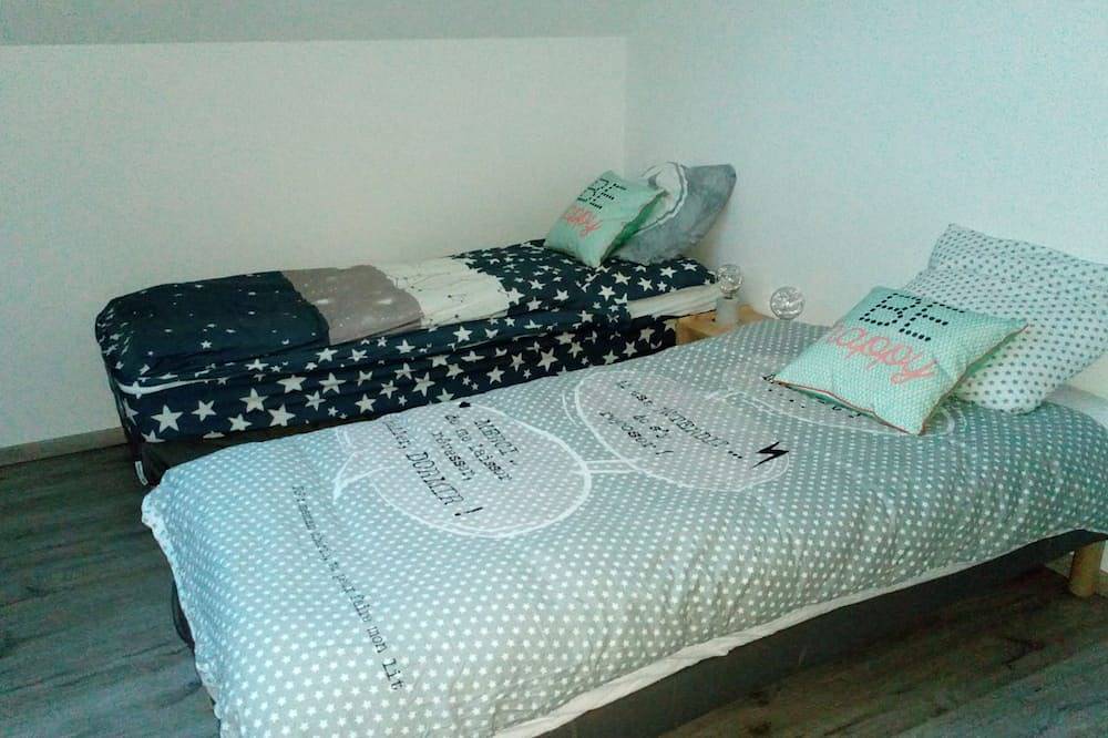 Schönes neues Haus mit Meerblick in Saint-Pol-de-Léon, Ceinture Dorée