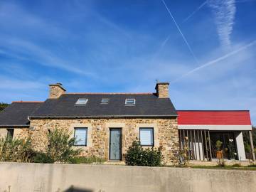 Gîte pour 8 personnes, avec jardin, animaux acceptés à Yvias