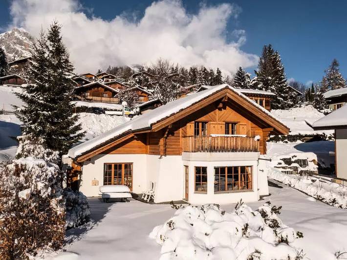 Chalet für 6 Personen, mit Balkon und Terrasse sowie Garten in Leytron