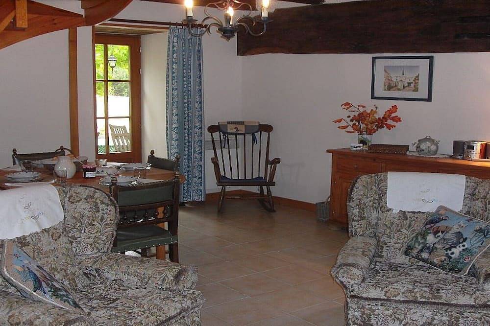 Rose Cottage - La Logerie - Mauprevoir in Mauprévoir, Vienne (France)