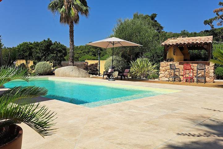 Maison de vacances pour 6 personnes, avec terrasse ainsi que piscine et jardin - 1
