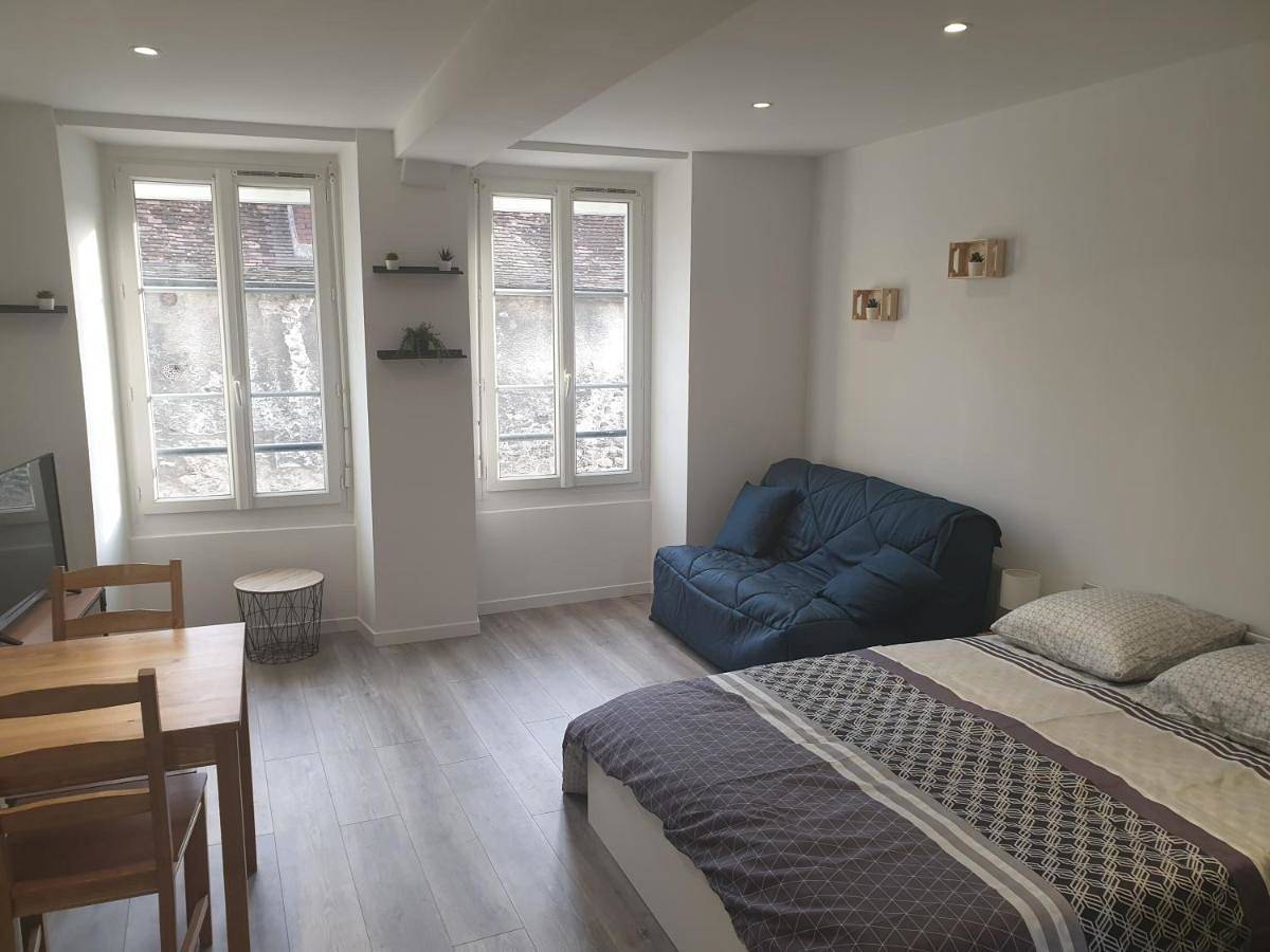 Appartement entier, Inobello proche Chateau Chantilly Parc Asterix in Vineuil-Saint-Firmin, Oise