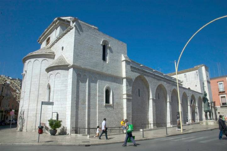 Location de vacances pour 3 personnes, avec jardin à Barletta - 4