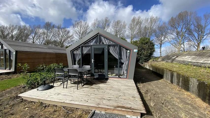 Ferienhaus für 4 Personen, mit Garten in Dordrecht