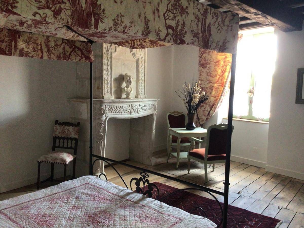 Le Doux Nid La Romantique in Saint-Aulaye, Périgord Vert