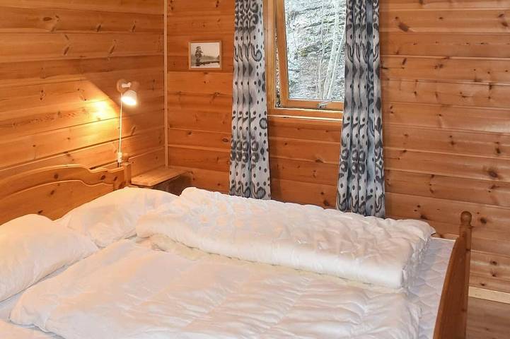 Ferienhaus für 6 Personen, mit Terrasse und Garten sowie Sauna in Fræna - 2