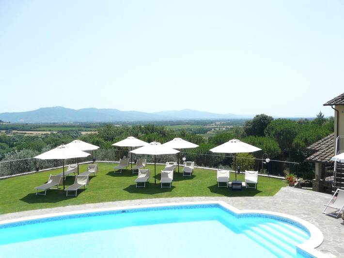 Estúdio inteiro, Monolocal 'Stanzino degli Attrezzi del Griccia' com piscina, Wi-Fi e ar condicionado in Civitella in Val di Chiana, Chianti