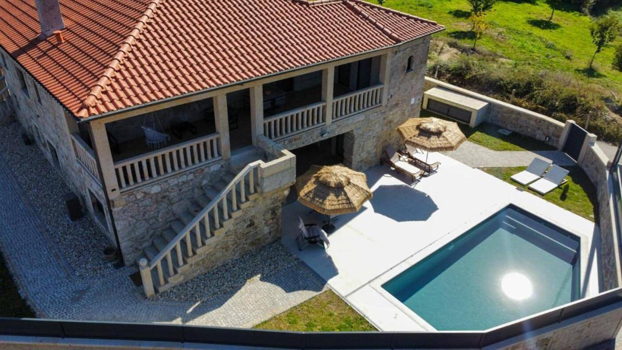 Soutelo House in Grovelas, Crasto, Ruivos e Grovelas