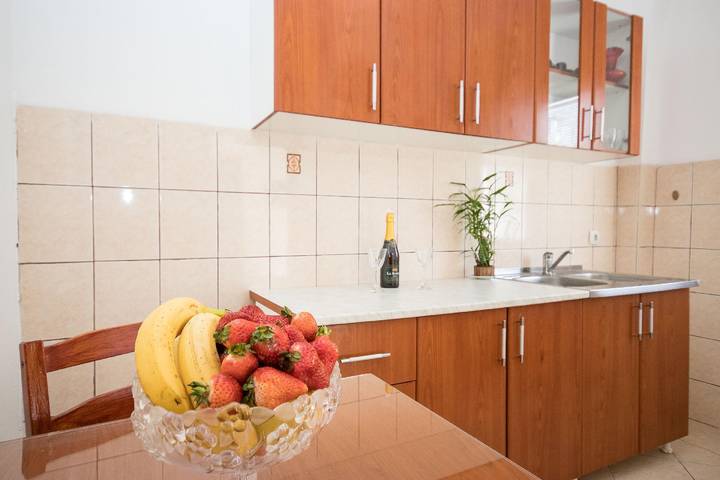 Ferienwohnung für 5 Personen, mit Garten in Bar - 4