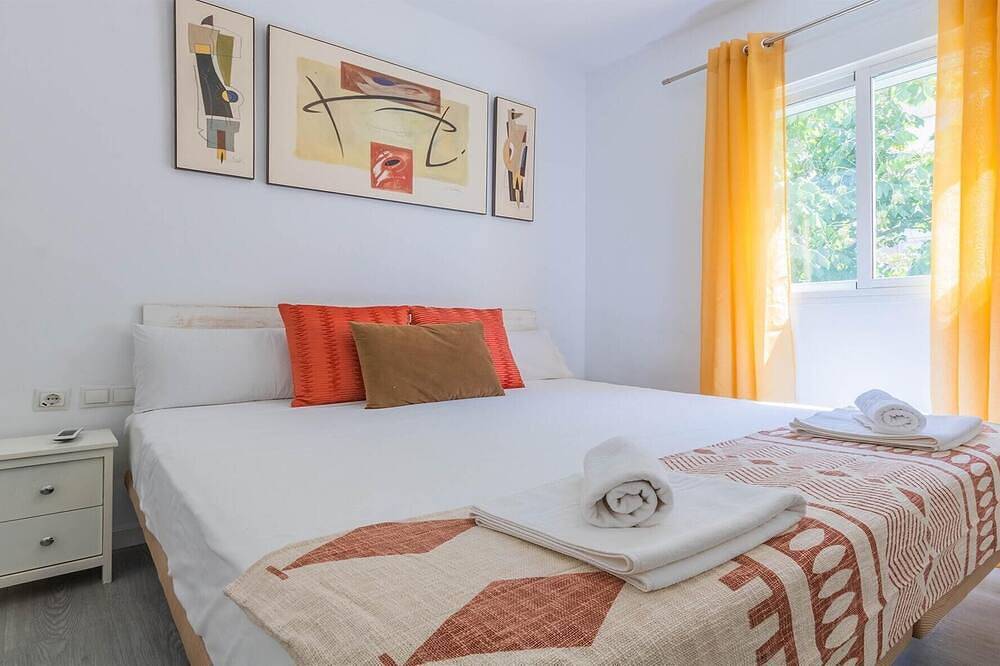 Entire apartment, Santa Justa Apartment ⭐⭐⭐ in San Pablo-Santa Justa, Sevilla