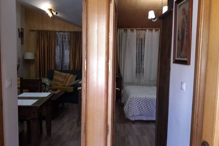 Gîte pour 2 personnes, avec Jardin à Pinos Genil