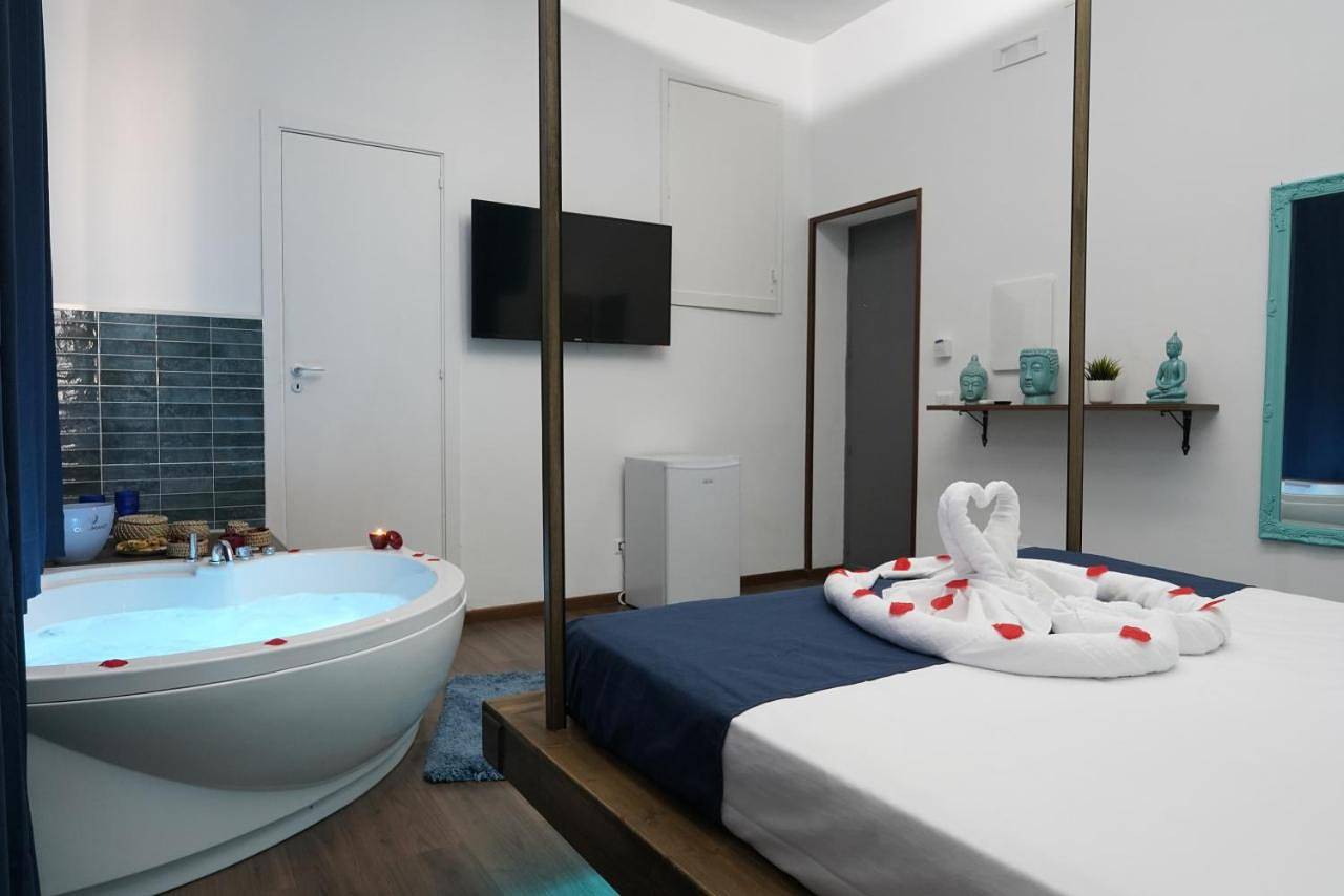 Deluxe Suite with Spa Bath in Catania, Catania Provinz