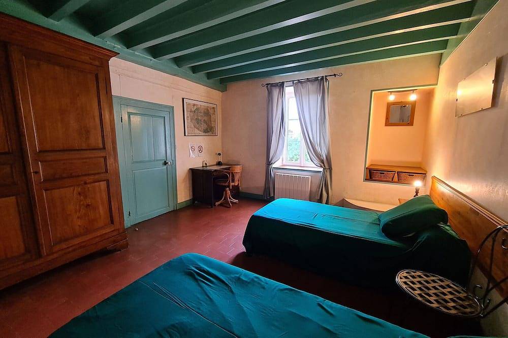 Charmant Gîte au Calme près de Pithiviers avec Jardin et Terrasse in Pithiviers-le-Vieil, Région de Pithiviers