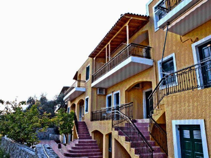 Venetia Studios in Perdika, Égine