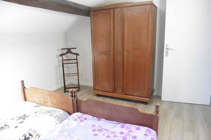 Gîte pour 4 personnes dans Saint-Martin-Belle-Roche - 4