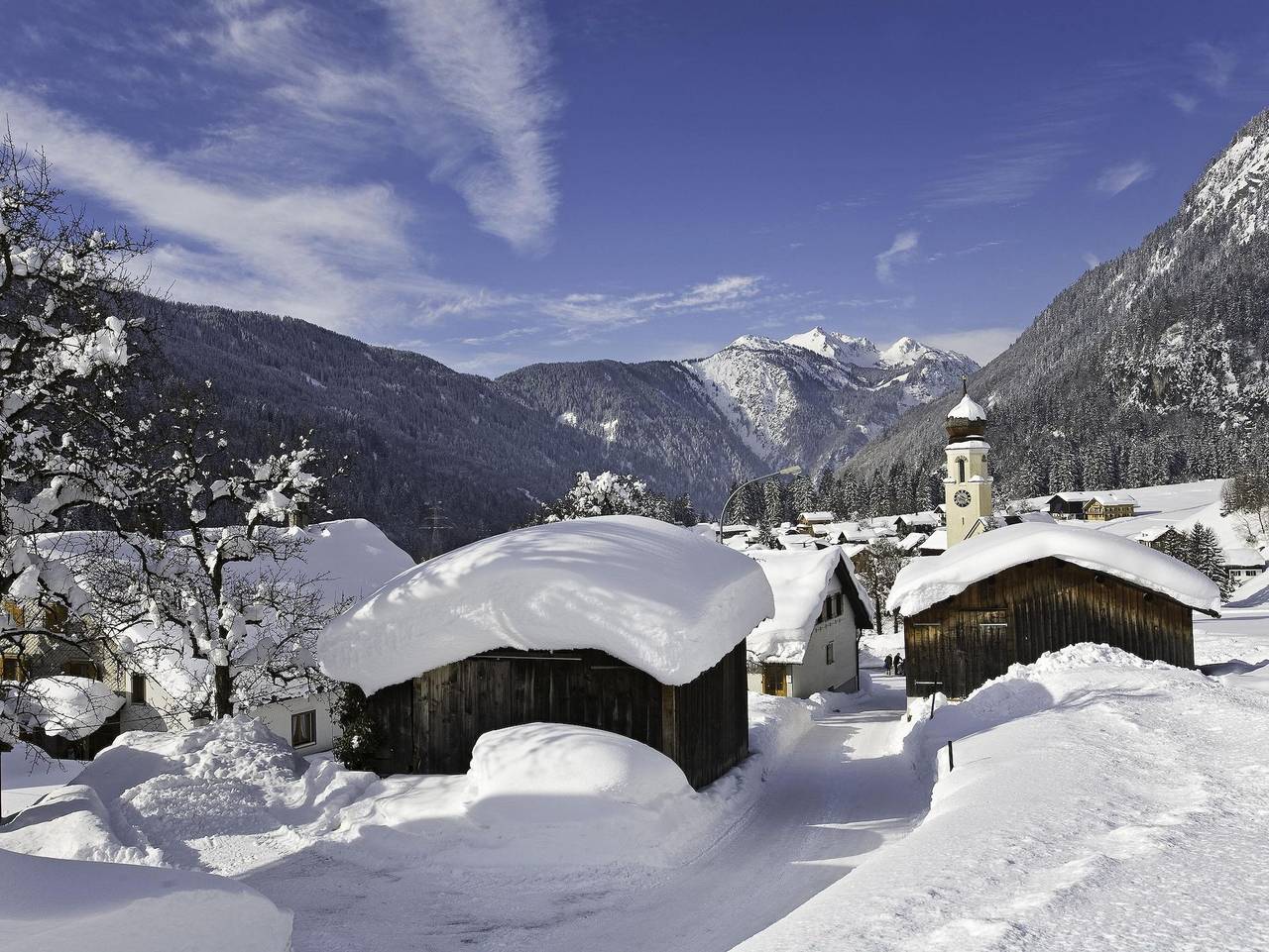 Ganze Ferienwohnung, Haus Sonnenhof - Appartement groß in Wald am Arlberg, Dalaas