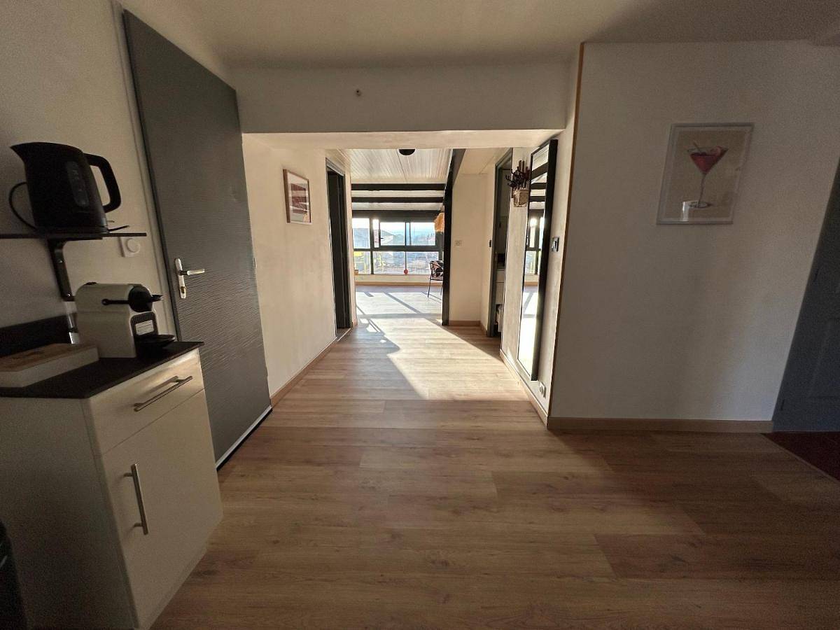 Appartement entier, Two-Bedroom Apartment in Nissan-lez-Enserune, Côte méditerranéenne (France)