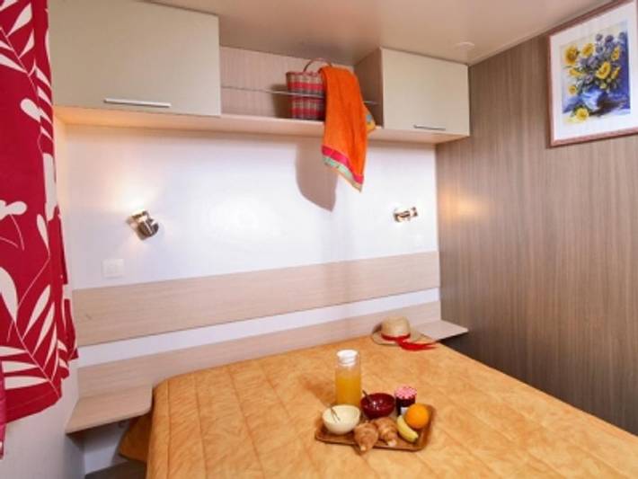 Camping pour 6 personnes, avec bassin pour enfant dans Lozère - 4