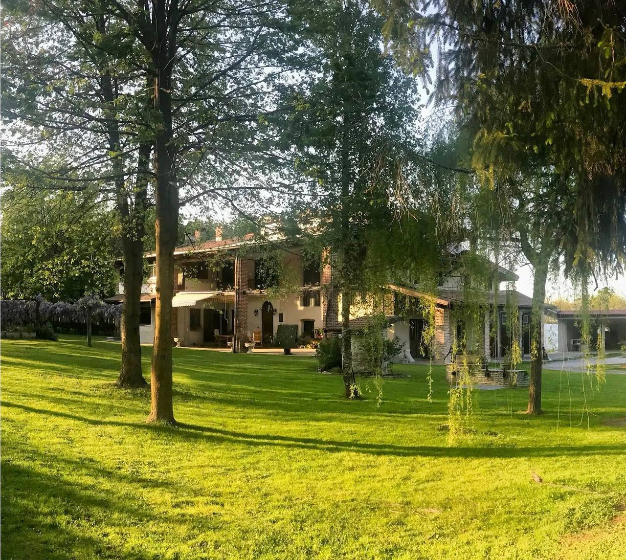 Hus för 6 Personer med trädgård in Peveragno, Cuneo provins