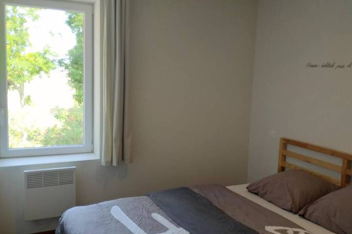 Location de vacances pour 5 personnes, avec jardin et piscine à Fontcouverte - 2