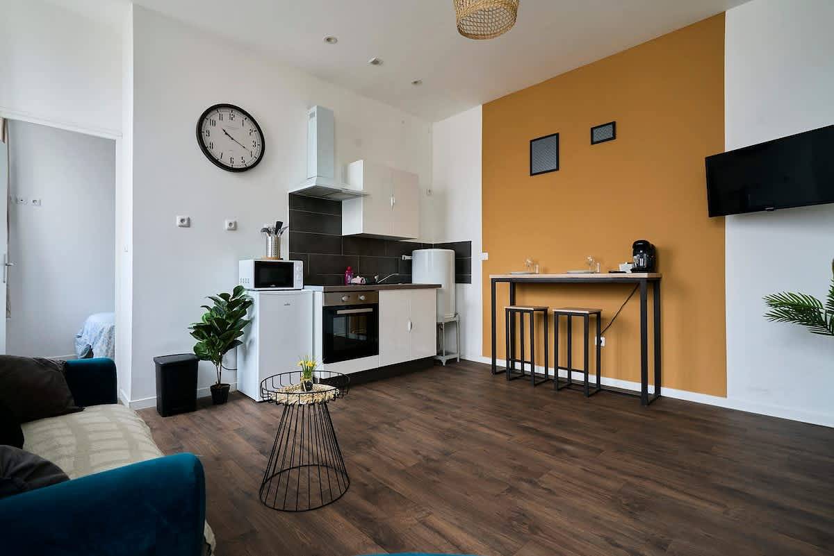 Ganze Wohnung, En déplacement 4, Wifi gratuit in Tourcoing, Lille und Umgebung