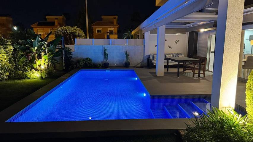 Casa rural para 4 personas, con piscina y terraza en Santa Pola - 2