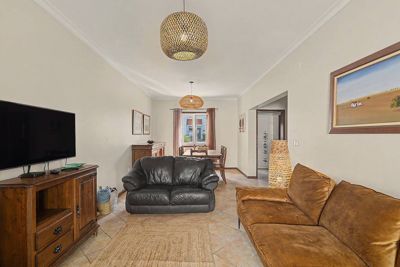 Casa de Férias 'Azeitão Town House' com Terraço Privado, Wi-Fi e Ar Condicionado in Setúbal, Parque Natural da Arrábida
