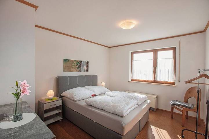 Ferienwohnung für 10 Personen, mit Balkon und Sauna in Loßburg - 2