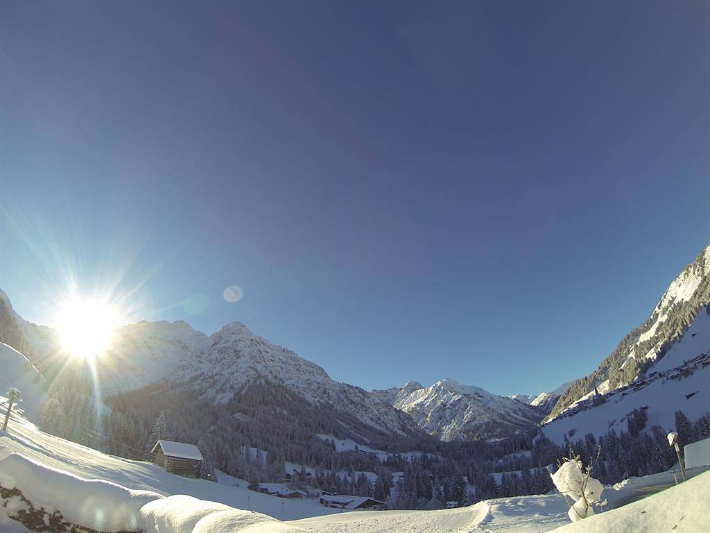 Chalet Holiday, Bad, Wc, 3 Schlafräume in Mittelberg, Kleinwalsertal