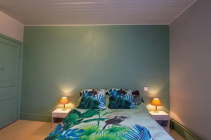 Gîte pour 6 personnes, avec jardin et jacuzzi, animaux acceptés à Paulin - 2