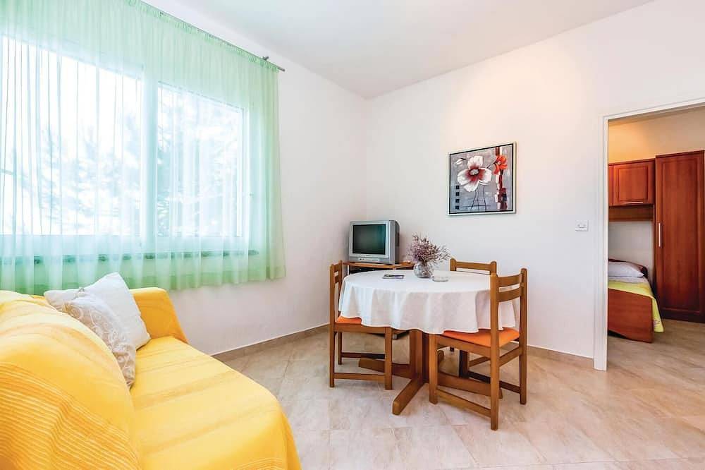 Ganze Wohnung, Apartment direkt am Strand in Supetarska Draga in Supetarska Draga, Rab