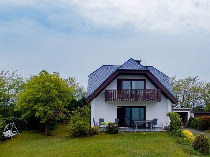 Ferienhaus für 9 Personen, mit Balkon in Piesport