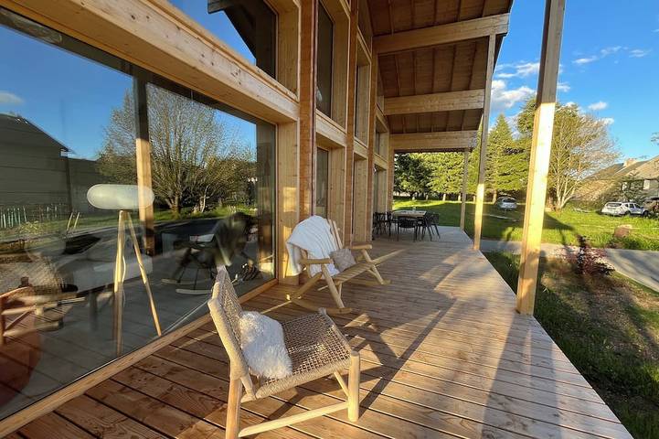 Gîte pour 6 personnes, avec Terrasse et Jardin dans Camprieu