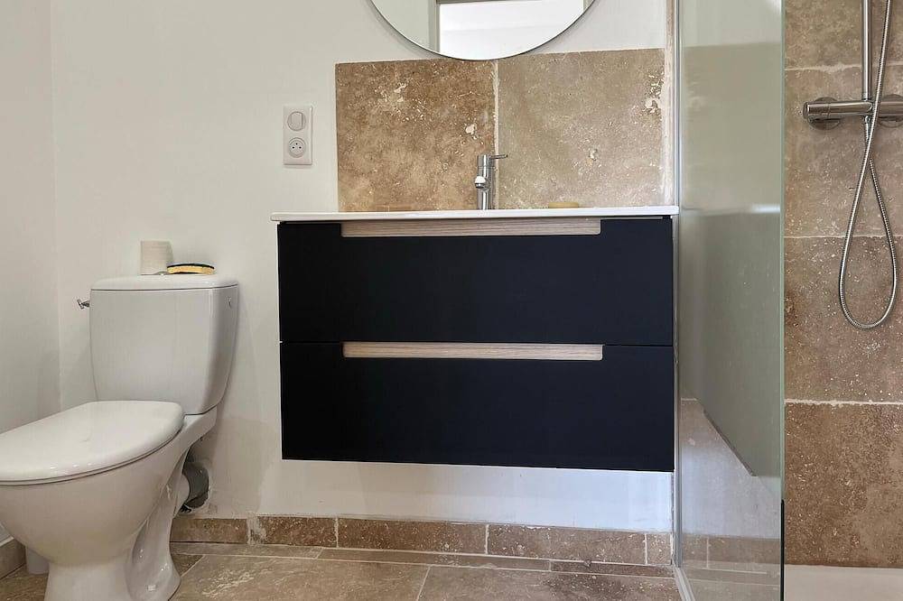 1 bedroom gorgeous home in Orgon in Orgon, Arles region