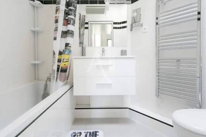 Ganze Wohnung, Apartment Studio in Small renovated house in Paris in 13e Arrondissement, Paris