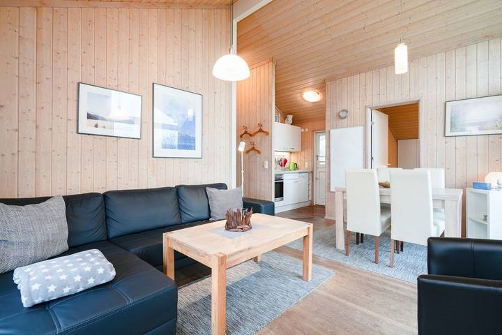 Ferienhaus für 4 Personen, mit Garten und Ausblick in Neustadt in Holstein - 2