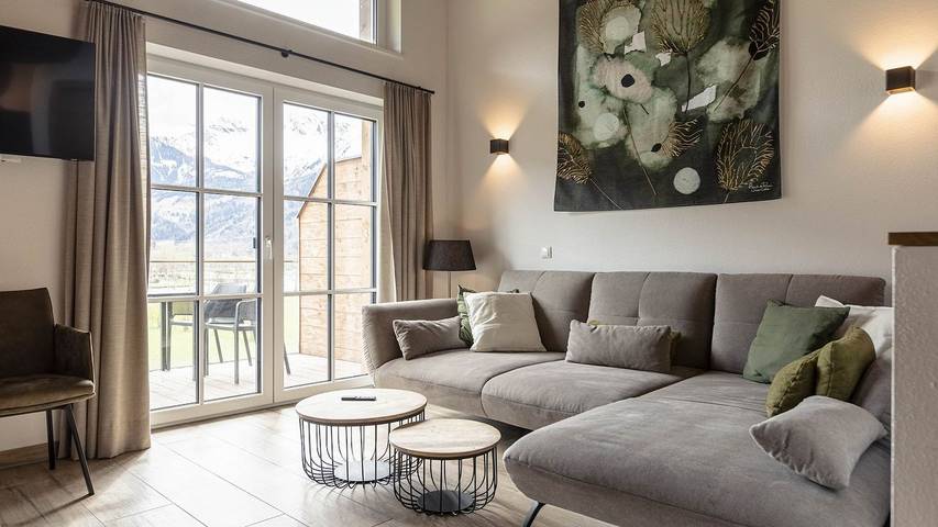 Vakantiehuis voor 10 personen, with tuin and sauna as well as terras, met huisdier in Uttendorf