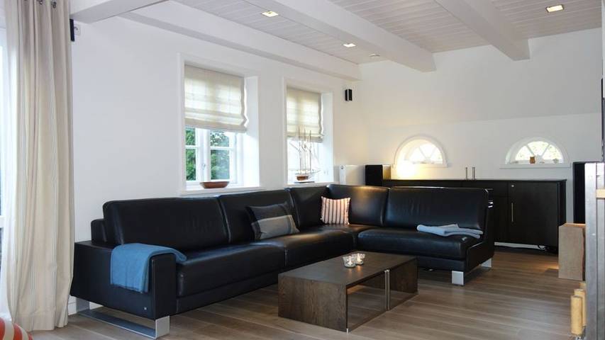 Ferienhaus für 6 Personen, mit Garten und Terrasse sowie Sauna in Borgsum - 2