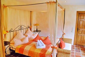 Villa for 8 Guests in Breitbrunn am Chiemsee, Inn-Salzach Region, Picture 2