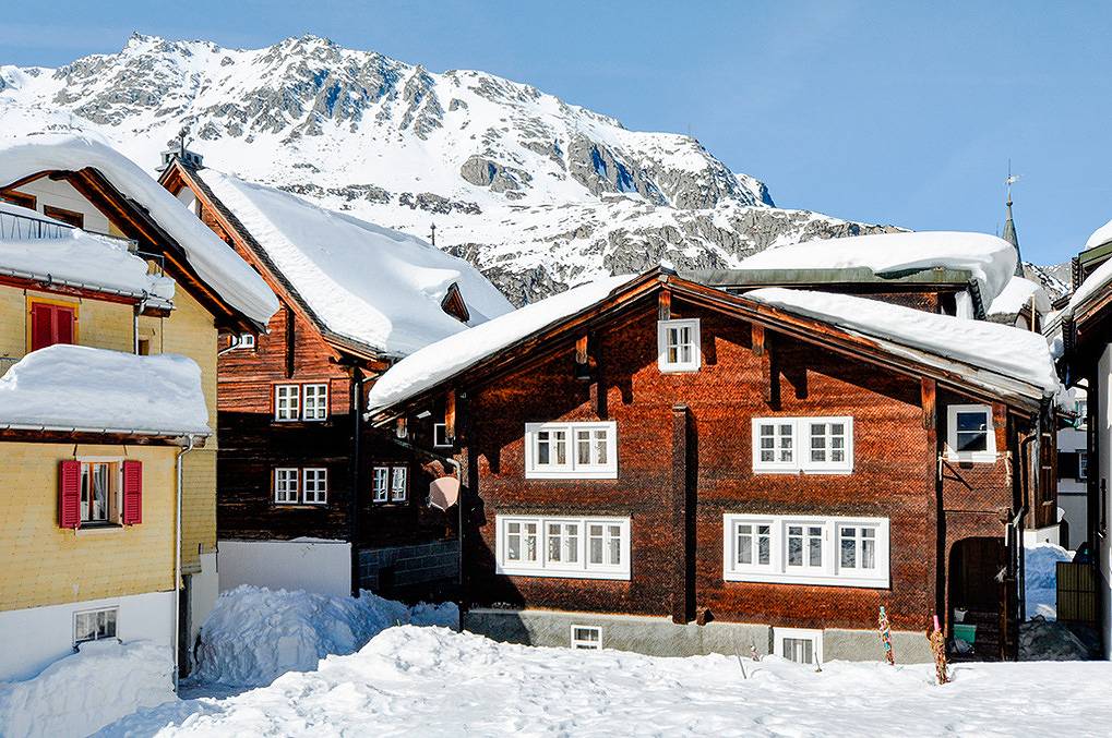 Chalethälfte Gotthard 105 in Andermatt, Skiarena Andermatt-Sedrun