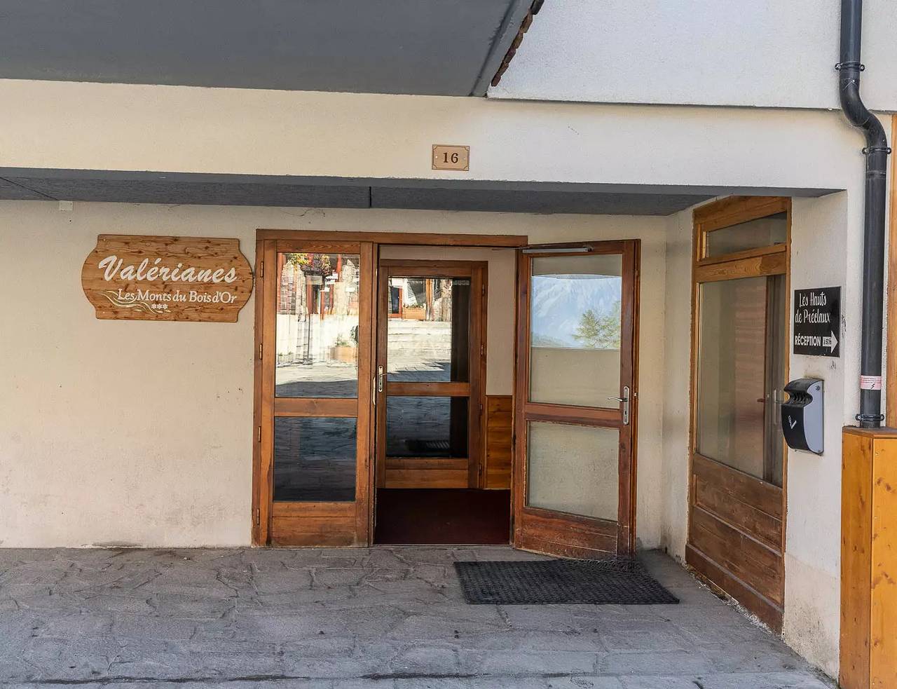 Apartamento entero, Apartamento cálido en el corazón del complejo. in Les Orres, Parque Nacional de los Ecrins