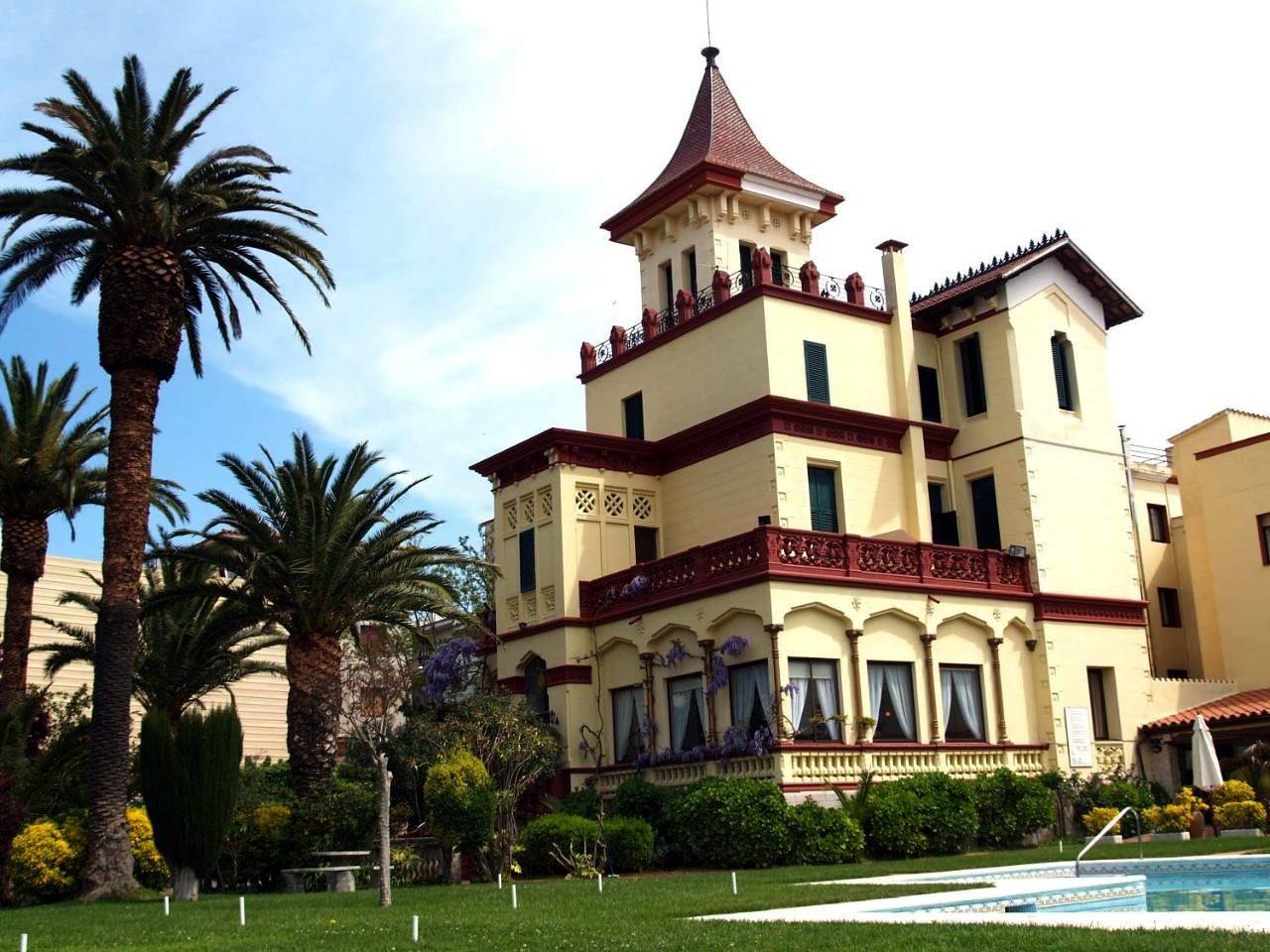 Hotel Hostal del Sol in Sant Feliu de Guíxols, Costa Brava