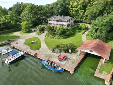 Ferienwohnung für 2 Personen, mit Terrasse und Seeblick sowie Sauna und Garten, kinderfreundlich auf Usedom