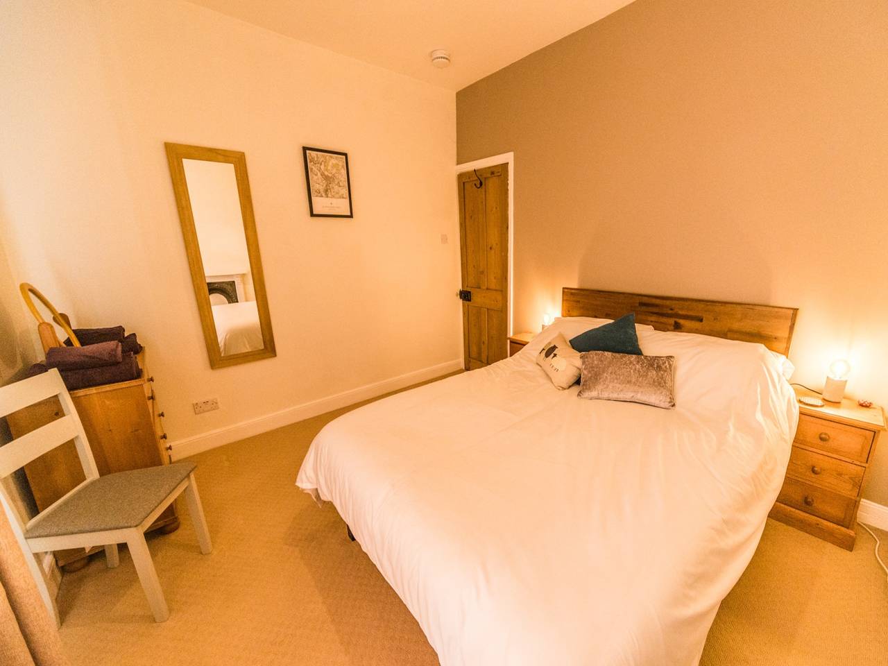 Hillside cottage in Matlock, No Deposit in Matlock, Derbyshire