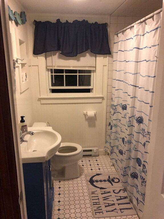Beach rental for 6 people, with terrace in Rhode Island