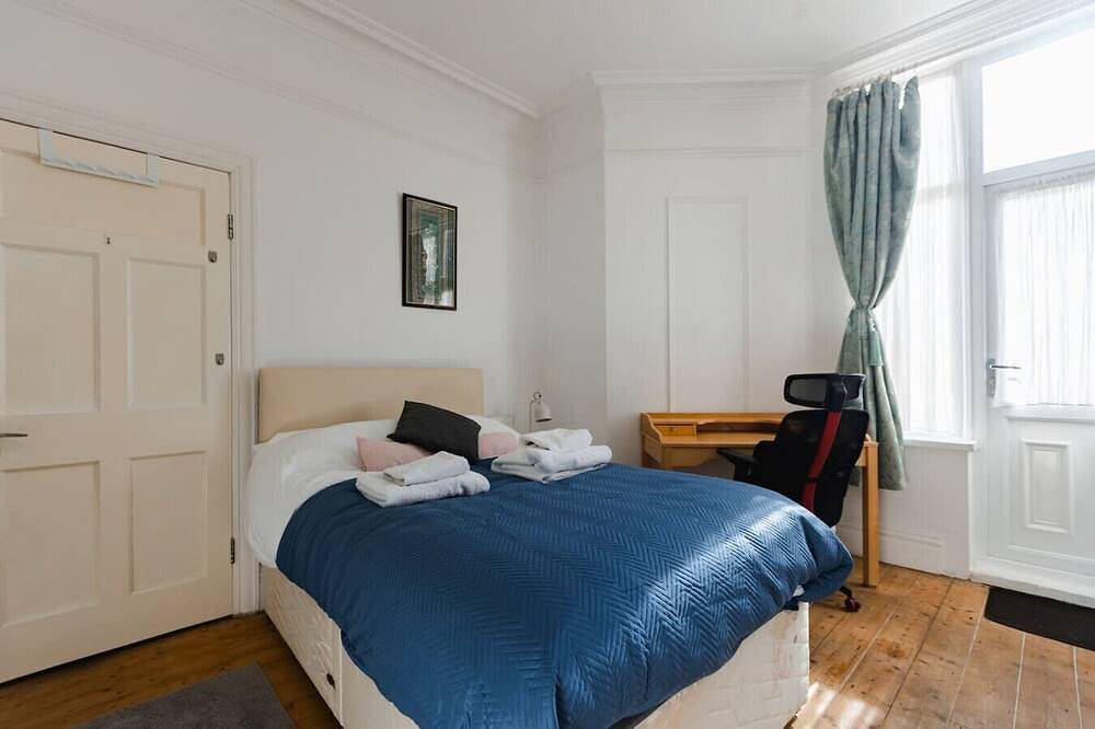 Hullidays》University 2 Bed Apartment in Kingston-upon-Hull, Yorkshire and the Humber